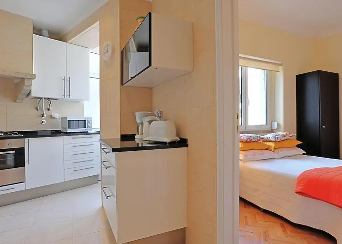 Admiral 77 By Interhome Лиссабон