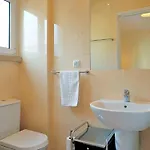 Admiral 77 By Interhome Apartament