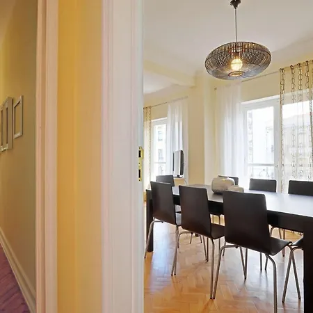 Admiral 77 By Interhome